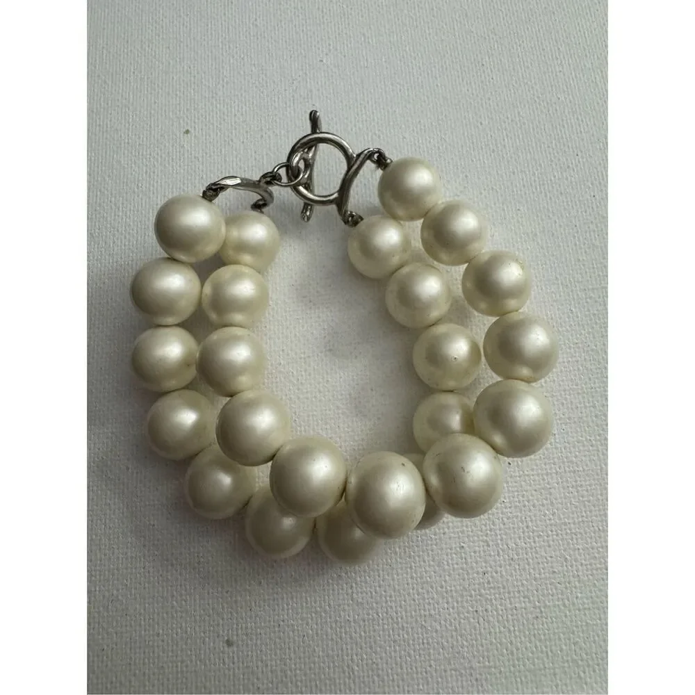 90's Vintage‎ Womens Chunky White Beaded Pearl Tone Tiered Layered Bracelet Y2K